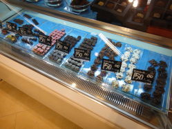 ole精品超市 國貿商城店